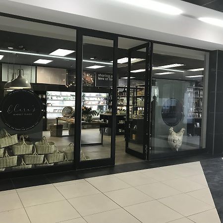 Apartment 64 At 77 On Independence Ave Windhoek Eksteriør bilde